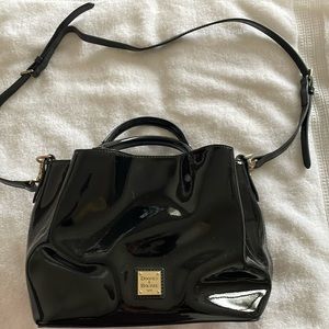 Black Dooney & Bourke handbag